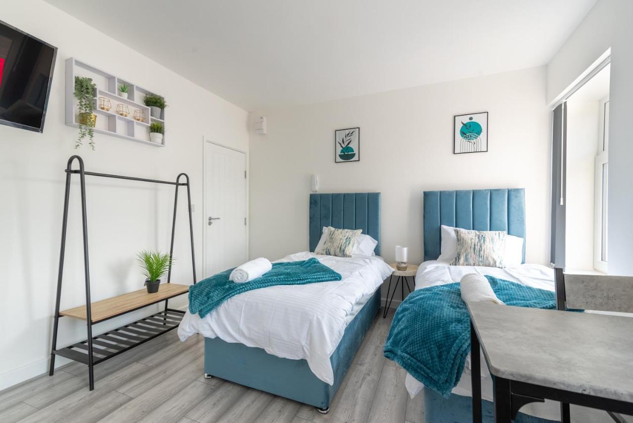Exquisite Cardiff Apartments- With Garden Lounge & Games Room Exterior foto