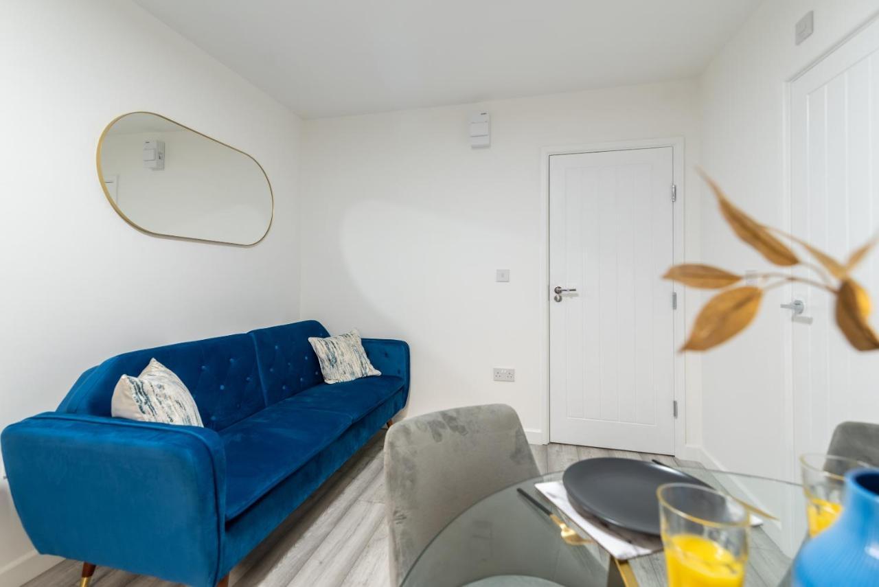 Exquisite Cardiff Apartments- With Garden Lounge & Games Room Exterior foto