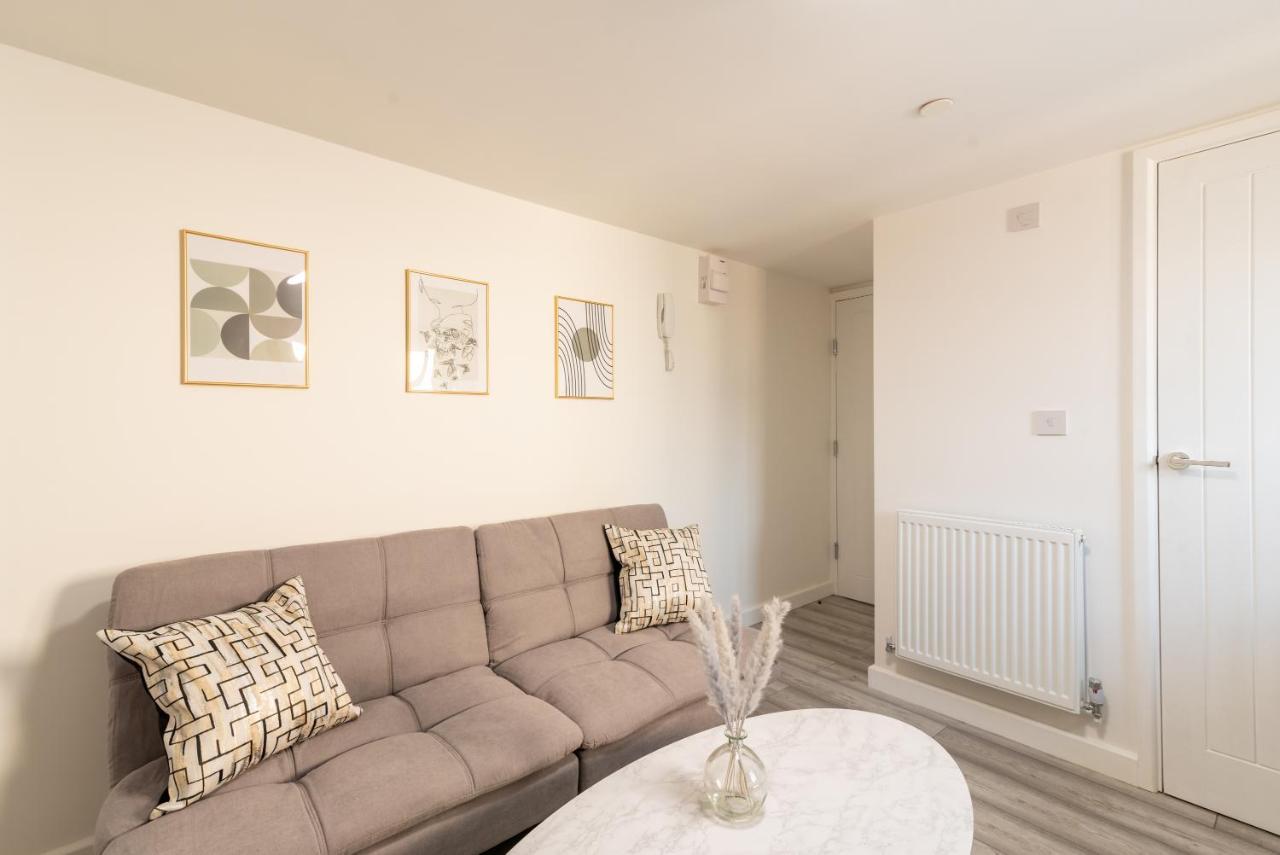 Exquisite Cardiff Apartments- With Garden Lounge & Games Room Exterior foto