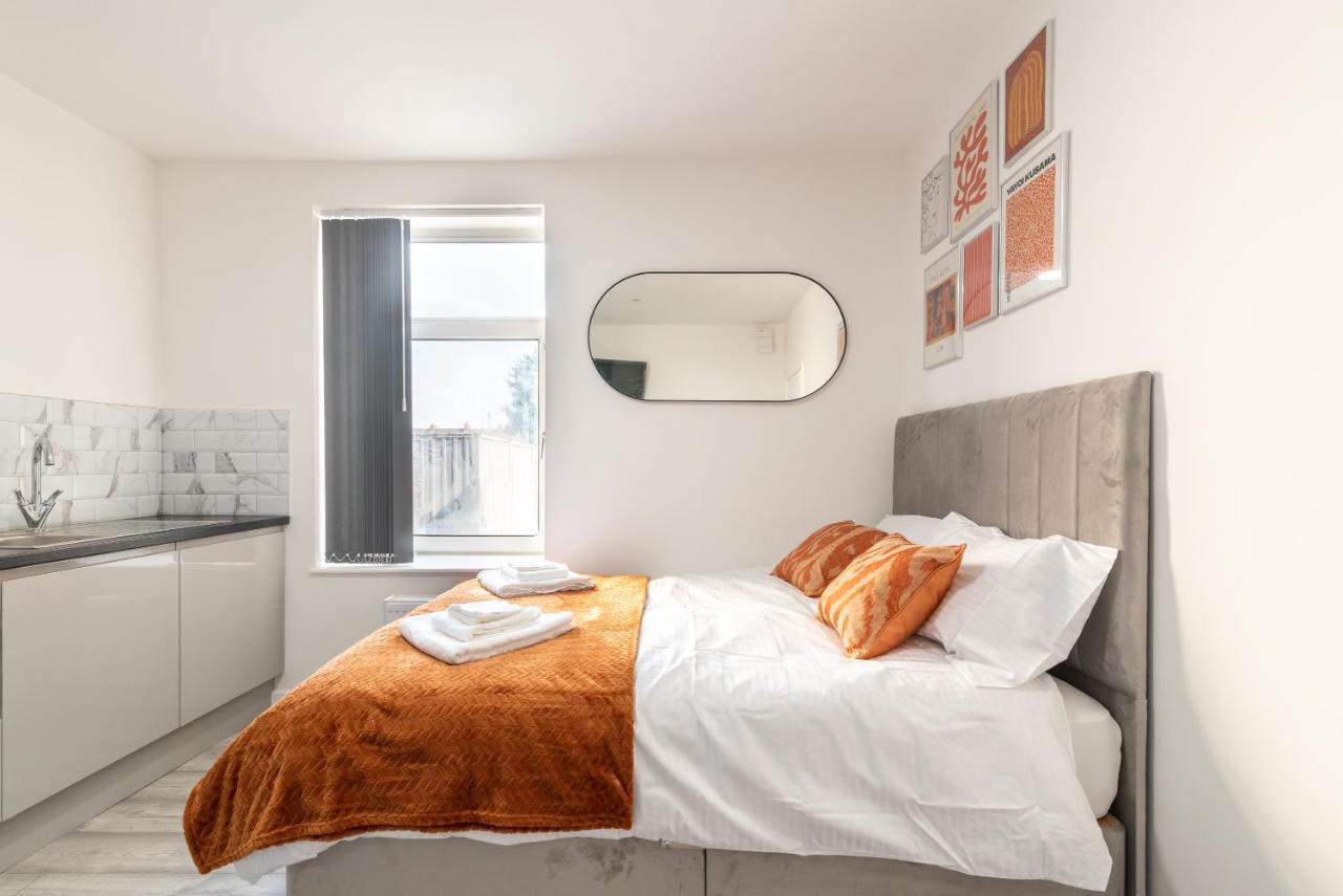 Exquisite Cardiff Apartments- With Garden Lounge & Games Room Exterior foto